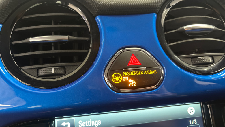 Vauxhall Adam 1.2i Griffin 3dr Petrol Hatchback